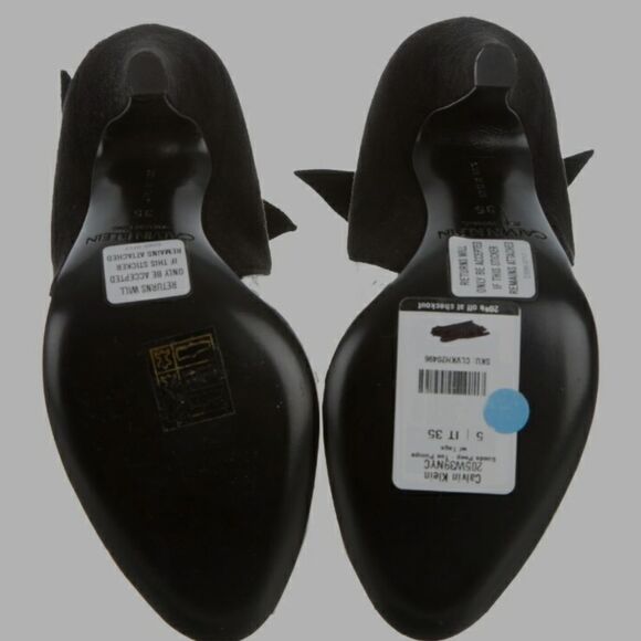 Black Calvin Klein 'Kahalo' 205W39NYC Runway Pumps - Picture 10 of 12